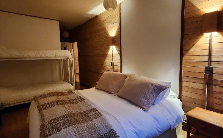 Reservar Habitación Familiar Palafito Hostel Boutique Chiloe Castro Chile